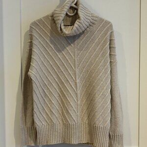 NWT Splendid Wool Blend Turtleneck Chunky Sweater Size M